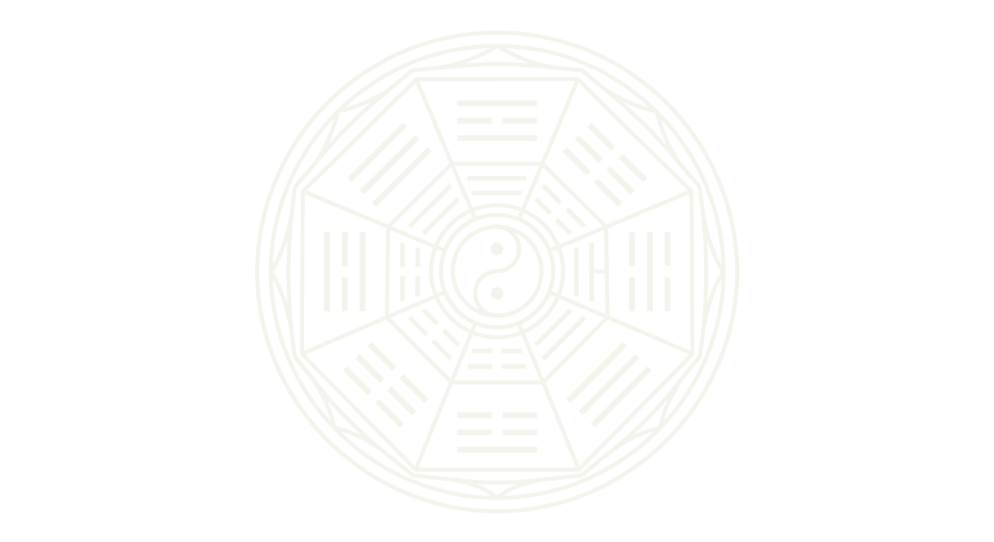 Bagua com yin-yang central e trigramas ao redor